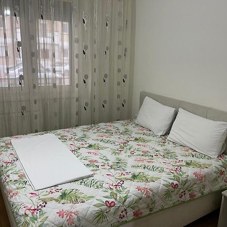 Tuse Lux Apartments Скопие Екстериор снимка