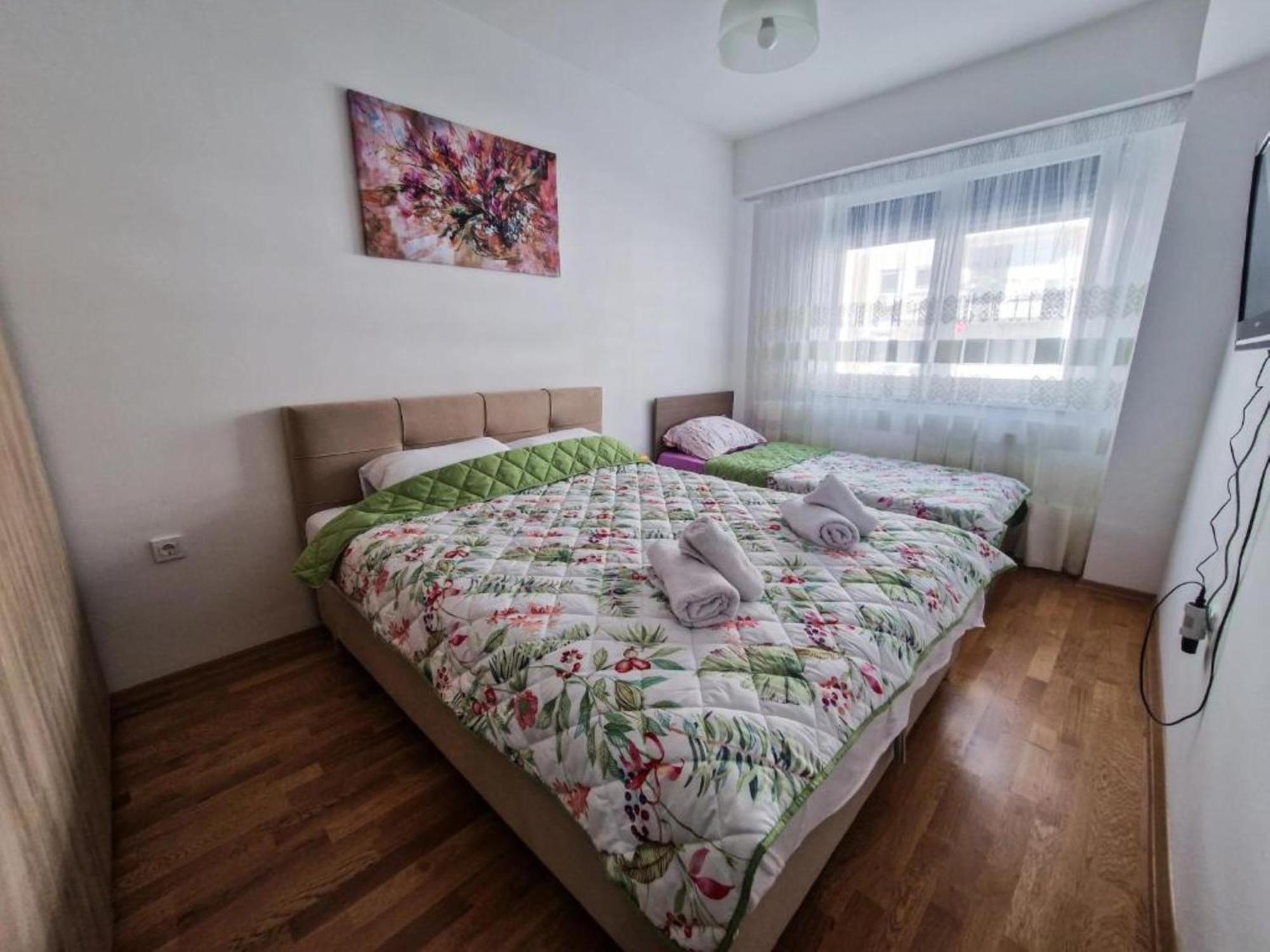 Tuse Lux Apartments Скопие Екстериор снимка