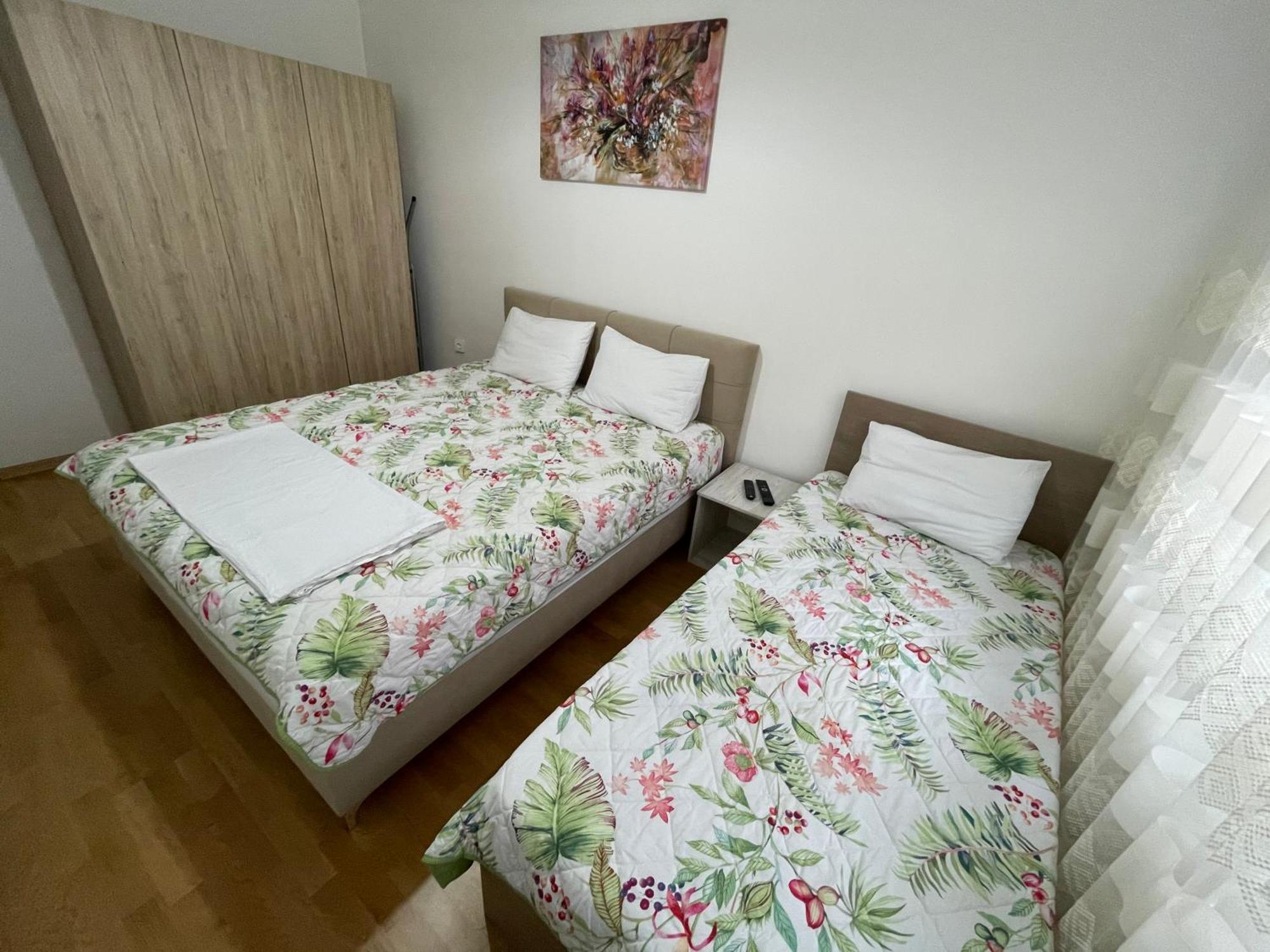 Tuse Lux Apartments Скопие Екстериор снимка